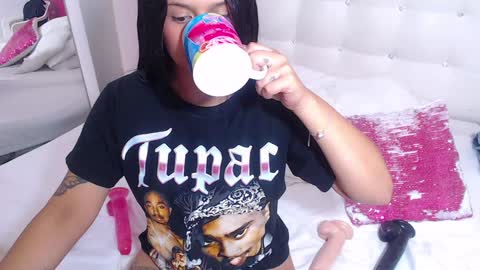 tiny_whore18 online show from 4, 2, 2025