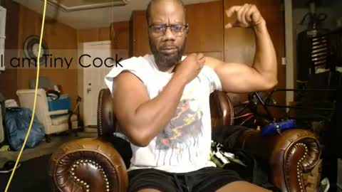 Snapshot of tinycock_1979 chatting on 31, 7, 2026 tinycock_1979 online show from 31, 7, 2026