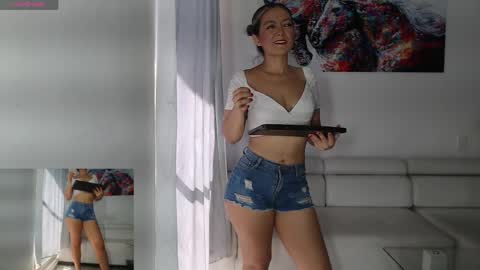 Miss Natty  online show from 30, 4, 2026