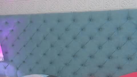 Tinnyrose online show from 26, 2, 2026