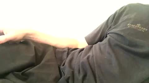 Snapshot of tippedrobin4830 chatting on 16, 11, 2025 tippedrobin4830 online show from 16, 11, 2025