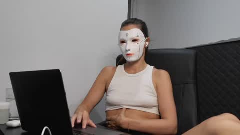 Tinks online show from 28, 7, 2026