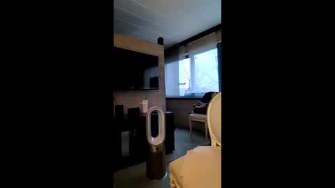 Snapshot of tirexx69 chatting on 18, 12, 2025 tirexx69 online show from 18, 12, 2025