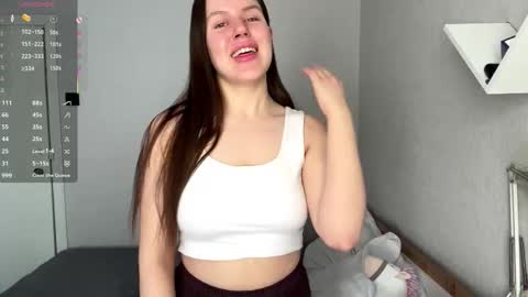 Snapshot of tisacutrera chatting on 7, 3, 2026 Adeline Di or just cute girl 3 online show from 7, 3, 2026