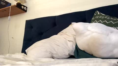 Snapshot of titanenh chatting on 2, 2, 2025 Titan online show from 2, 2, 2025