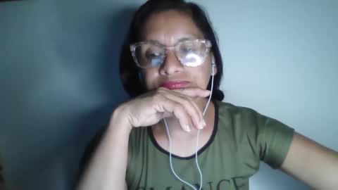 Snapshot of titssmall123 chatting on 13, 1, 2025 Ester online show from 13, 1, 2025