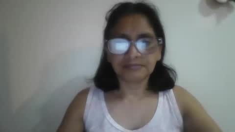 Ester online show from 30, 11, 2025