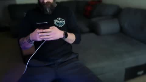 Snapshot of tj_the_man chatting on 4, 3, 2025 TJ online show from 4, 3, 2025