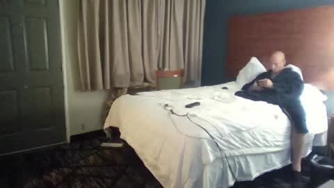 Snapshot of tjswingthingshowme chatting on 6, 8, 2026 tjswingthingshowme online show from 6, 8, 2026