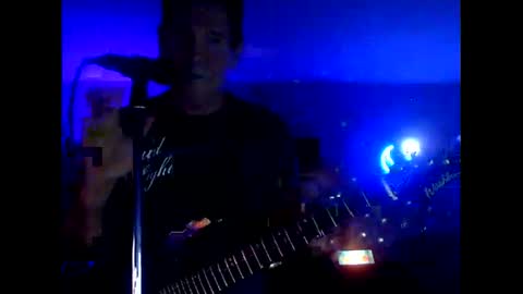 Snapshot of tkthedj chatting on 11, 2, 2025 TK online show from 11, 2, 2025