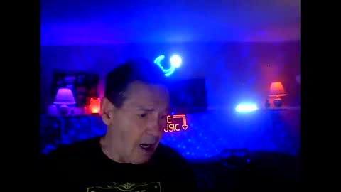 Snapshot of tkthedj chatting on 18, 9, 2025 TK online show from 18, 9, 2025