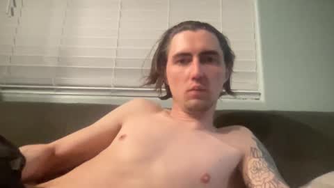 tlayne410 online show from 28, 2, 2025