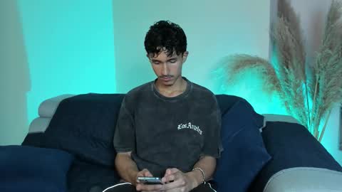Tobias  online show from 25, 10, 2025