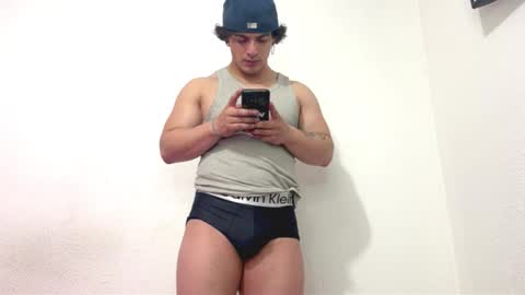 Snapshot of toji_x3 chatting on 19, 3, 2026 Toji online show from 19, 3, 2026