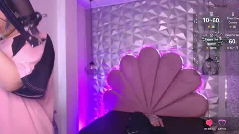 Snapshot of toky_doll chatting on 1, 10, 2025 toky online show from 1, 10, 2025