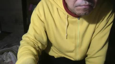 small man online show from 31, 12, 2024