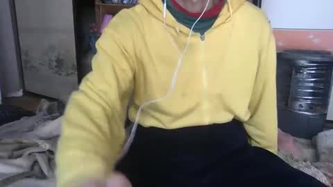 small man online show from 9, 2, 2025