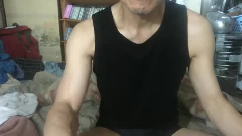 small man online show from 19, 6, 2026