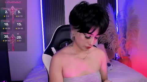  Halsey  Sofii  online show from 30, 7, 2026
