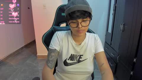 Snapshot of tokyo_uwu chatting on 23, 1, 2025 sofi 3 online show from 23, 1, 2025