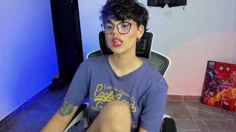 Snapshot of tokyo_uwu chatting on 8, 10, 2025 sofi 3 online show from 8, 10, 2025