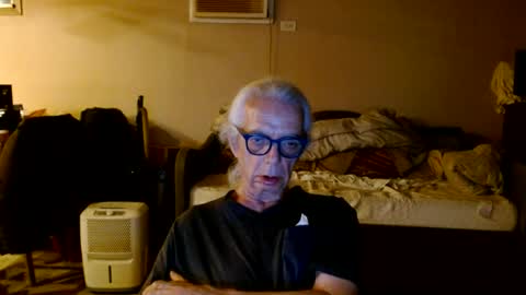 Snapshot of tom112292014 chatting on 6, 8, 2026 tom112292014 online show from 6, 8, 2026