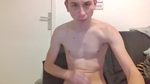 Tom online show from 6, 3, 2026