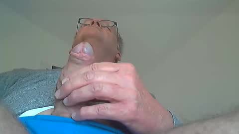 Snapshot of tom60sam chatting on 25, 3, 2026 tomsam online show from 25, 3, 2026