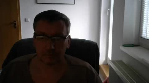 Tom online show from 23, 9, 2025