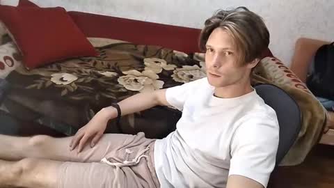 Tom Elmo online show from 7, 10, 2025