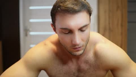 Tom online show from 20, 9, 2025