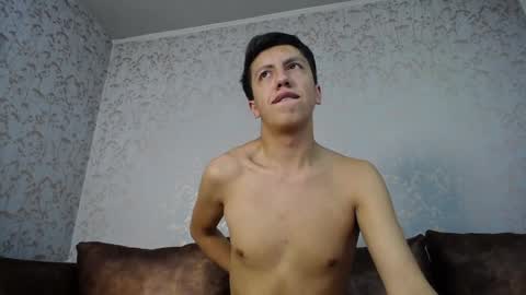 Tom online show from 9, 4, 2026