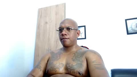 Tom Miller online show from 8, 2, 2025