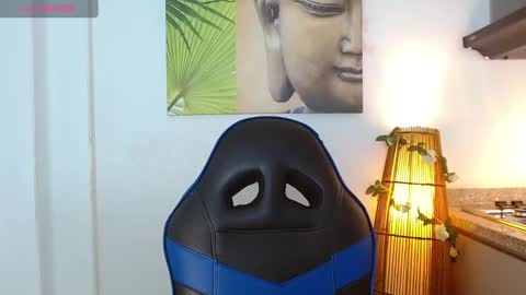 Tom muscle1 online show from 16, 2, 2025