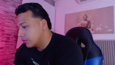 Tom muscle1 online show from 25, 4, 2026
