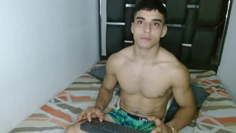tomaz_18 online show from 31, 3, 2026