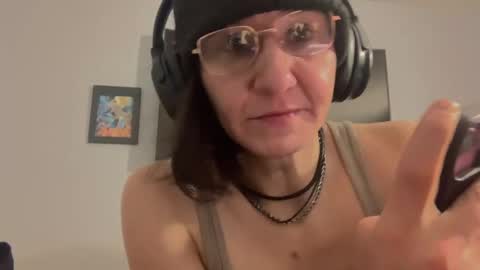 tomboy_titties online show from 7, 10, 2025