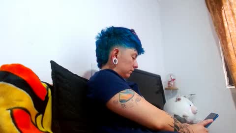 Blue online show from 10, 6, 2026