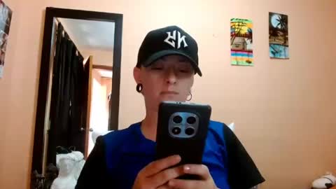 Blue online show from 5, 8, 2026
