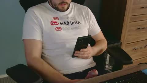 Snapshot of tomin3m chatting on 14, 3, 2026 tomin3m online show from 14, 3, 2026