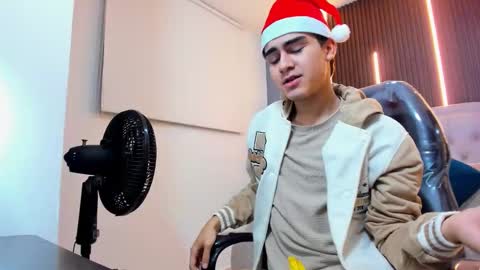 Tommy  online show from 2, 12, 2025