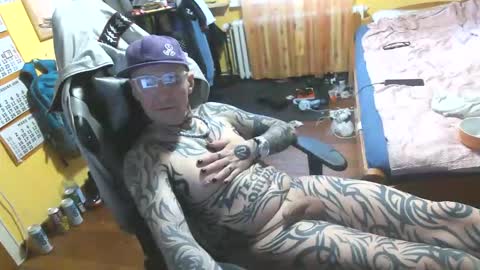 tommy18cmhot online show from 22, 3, 2026