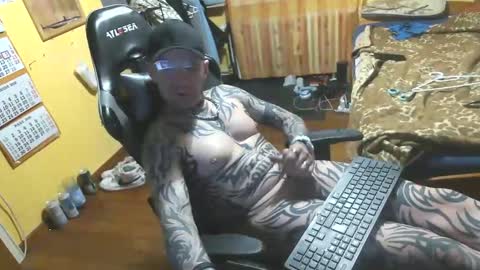 tommy18cmhot online show from 1, 4, 2026