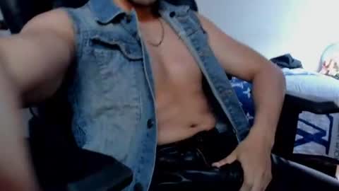 Twitter BreddTommy IG tommy bredd online show from 30, 7, 2026