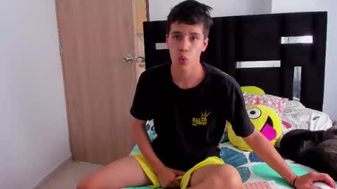   online show from 8, 9, 2025