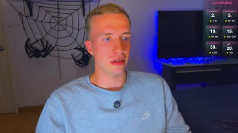 Snapshot of tommy_cumfinger chatting on 8, 12, 2024 Tommy online show from 8, 12, 2024