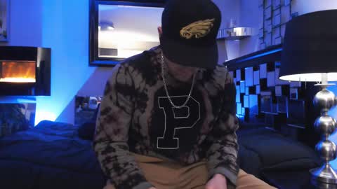 Tommy online show from 17, 2, 2025