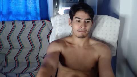 tommycutee21 online show from 2, 12, 2025
