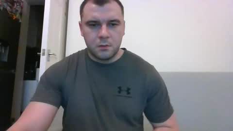 tommyy19901 online show from 9, 3, 2025