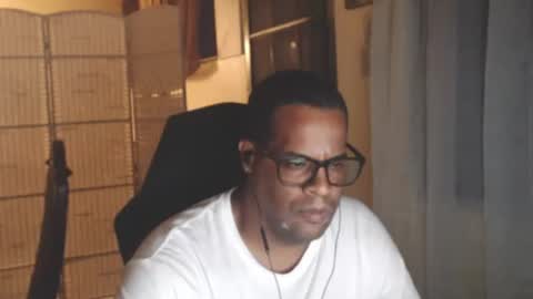 Antonio online show from 5, 8, 2026